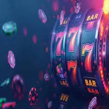 Pemain menikmati sportsbook dan kasino online di perangkat mobile dengan mudah di mekar55